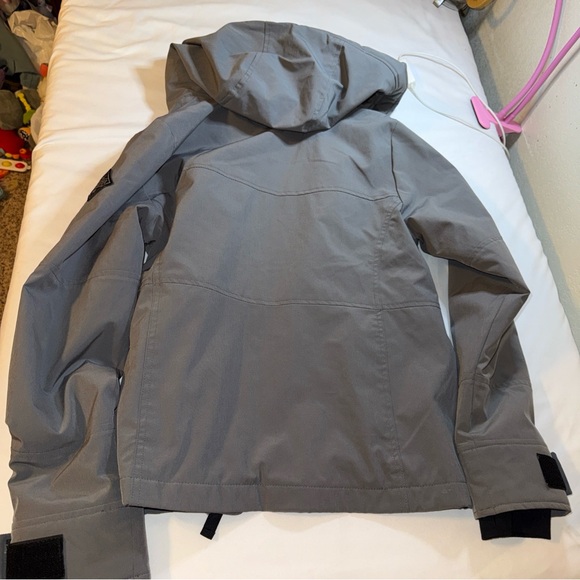 Hollister Gray All-Weather Jacket - Picture 6 of 6